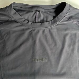 BANDIT RUNNING Long Sleeve Crew - Men's Large Dark Grey - Back Zip Pocket